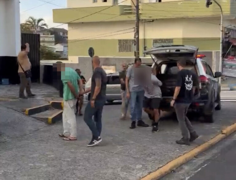 Operação Policial estoura “Casa Bomba” no Parque América em Rio Grande da Serra