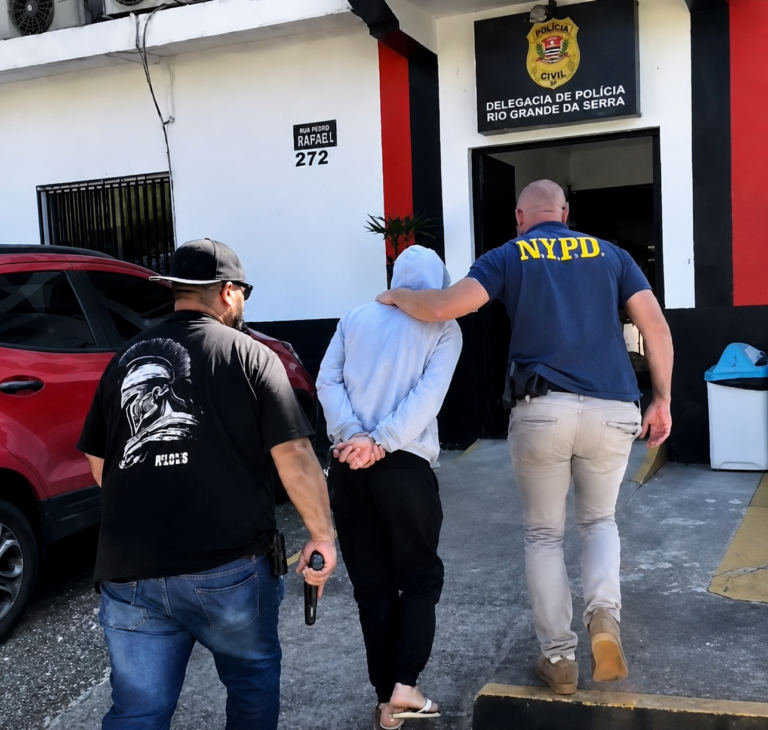 Polícia Civil e GCM capturam foragido da Justiça durante operação de cumprimento de mandados em Rio Grande da Serra