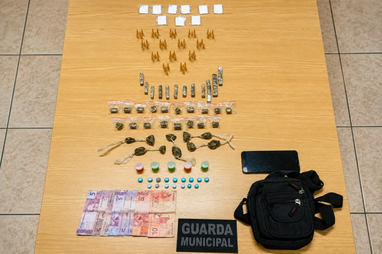 GCM prende homem por tráfico de drogas durante patrulhamento em Rio Grande da Serra