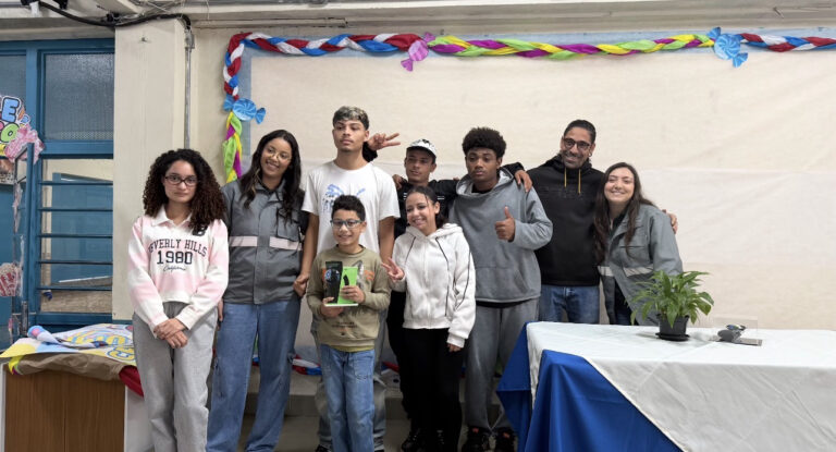 Pelas mãos e lentes da juventude: mais de 1,4 mil estudantes expressam seu olhar sobre saneamento e saúde em Rio Grande da Serra